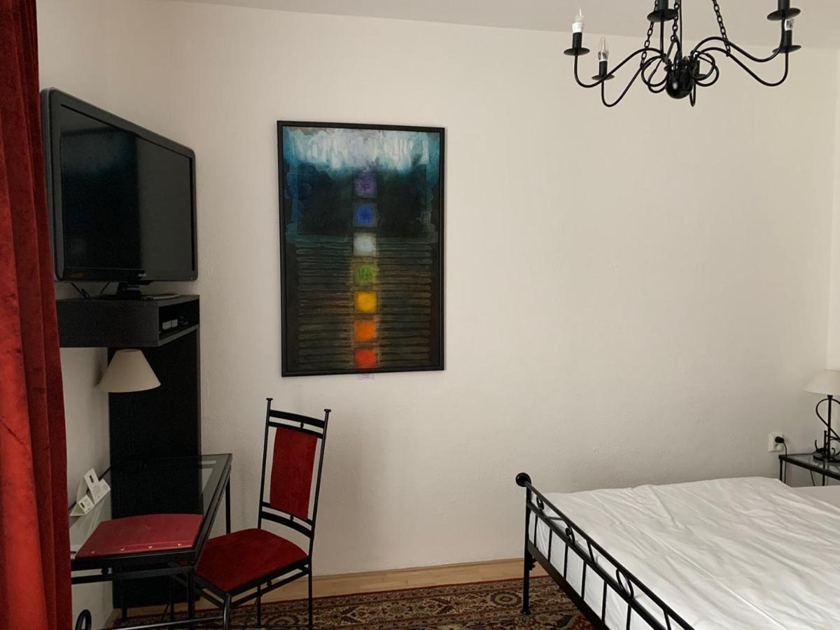 Antik Hotel Sofia Litomysl Bagian luar foto