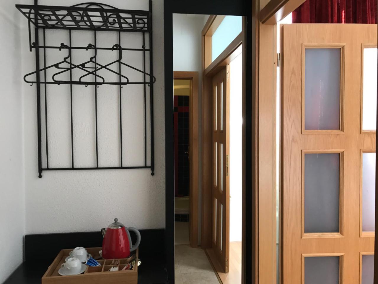 Antik Hotel Sofia Litomysl Bagian luar foto
