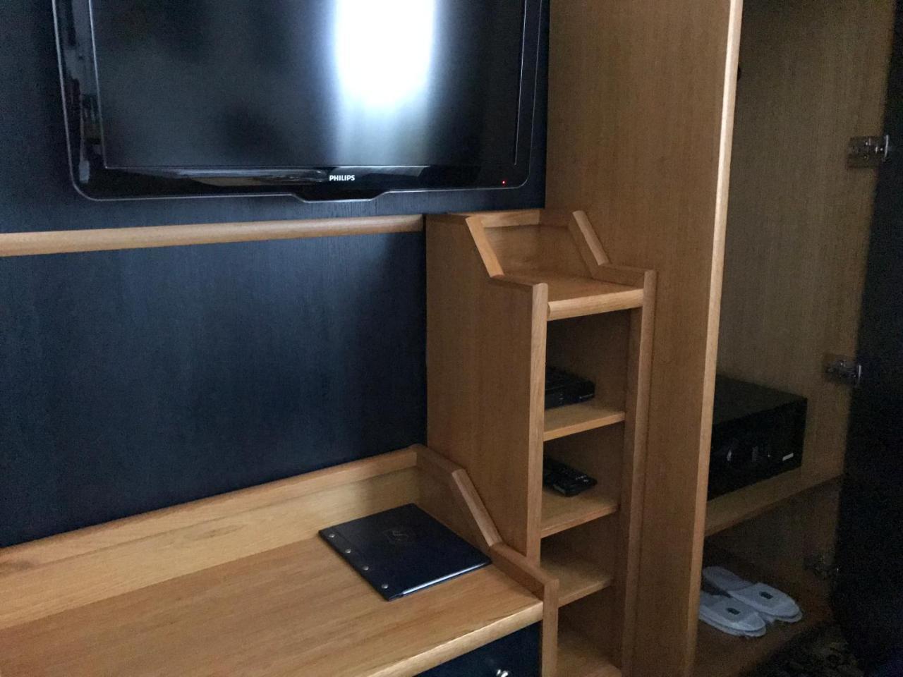 Antik Hotel Sofia Litomysl Bagian luar foto